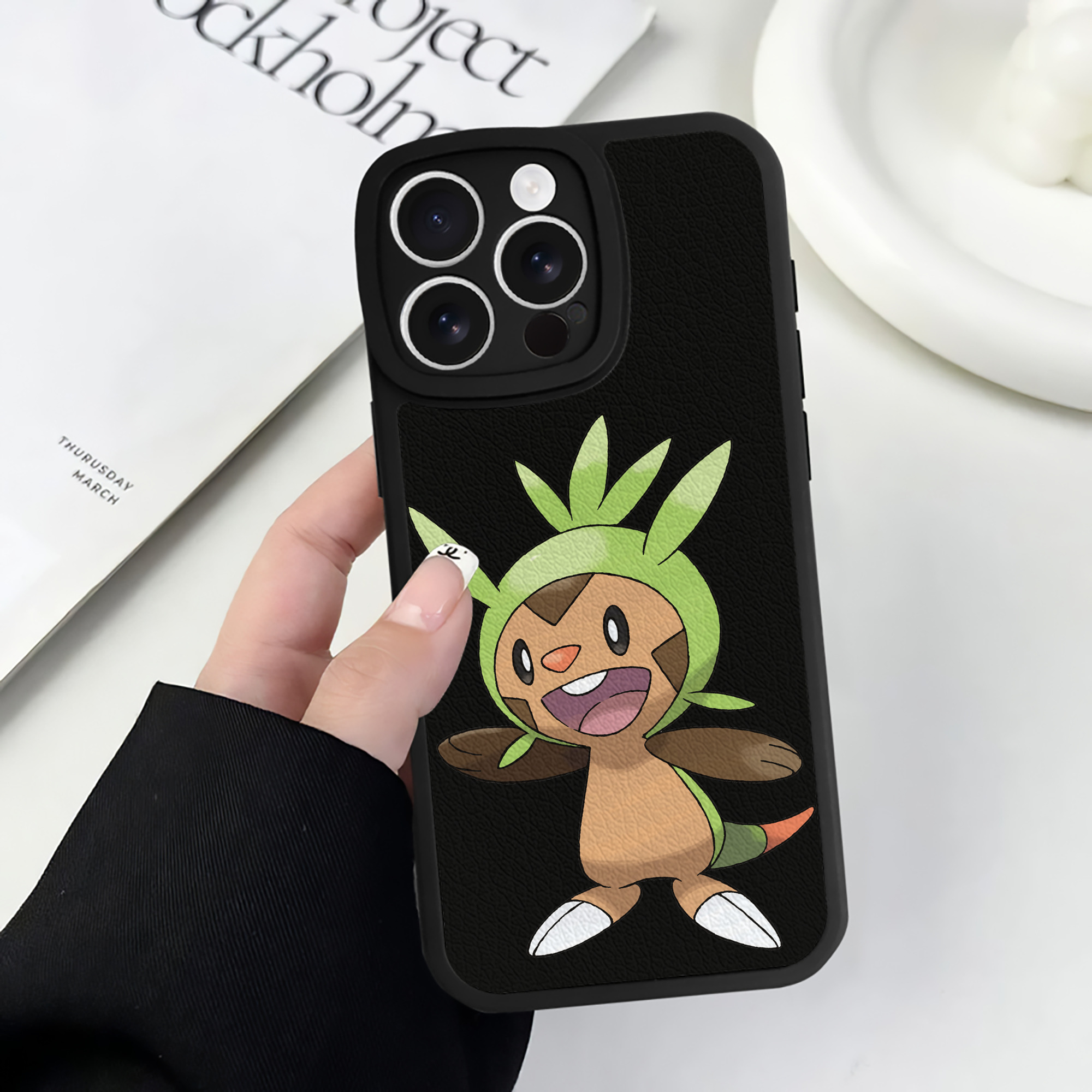 （画像用） ポケットモンスター Pokémon 【iPhone 16シリーズ対応】シリコンスマホケース（レザー調） 材質：シリコン
